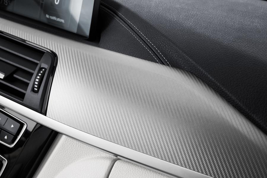 Детали интерьера BMW 440i Coupe M Sport 2017 года  (WW) (фото 37 из 71)